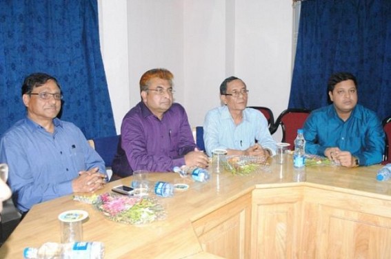 ONGC V.P. Mahawar and Bangladesh VISA office Director Obaidur Rahman felicitated 